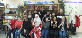 Деда Мороза с Днем рождения поздравили читатели библиотеки п. Мирный