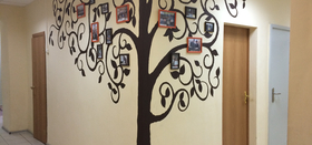 В библиотеке с. Долгодеревенское выросло дерево