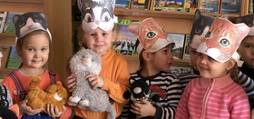 День рождения детской книги отметили читатели Рощинской библиотеки