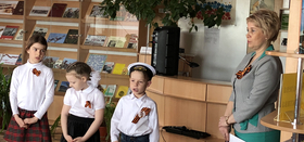 "Мы будем помнить": час памяти в библиотеке п. Рощино     