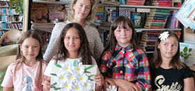 «Букет из ромашек» в Мирненской библиотеке.