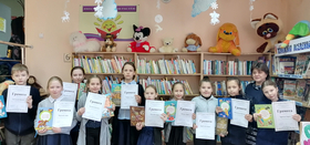 "Лето с книгой-2021" в Мирненской библиотеке