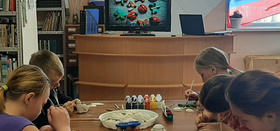 «Роспись гипсовых фигурок» в библиотеке д. Мичурино