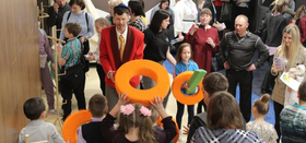 Большой поэтический фестиваль «Мы пришли к поэту в гости» в Рощинской библиотеке