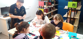 "России славный триколор"