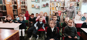 Библиотечная экскурсия «Библиотечный остров» в Касаргинской библиотеке
