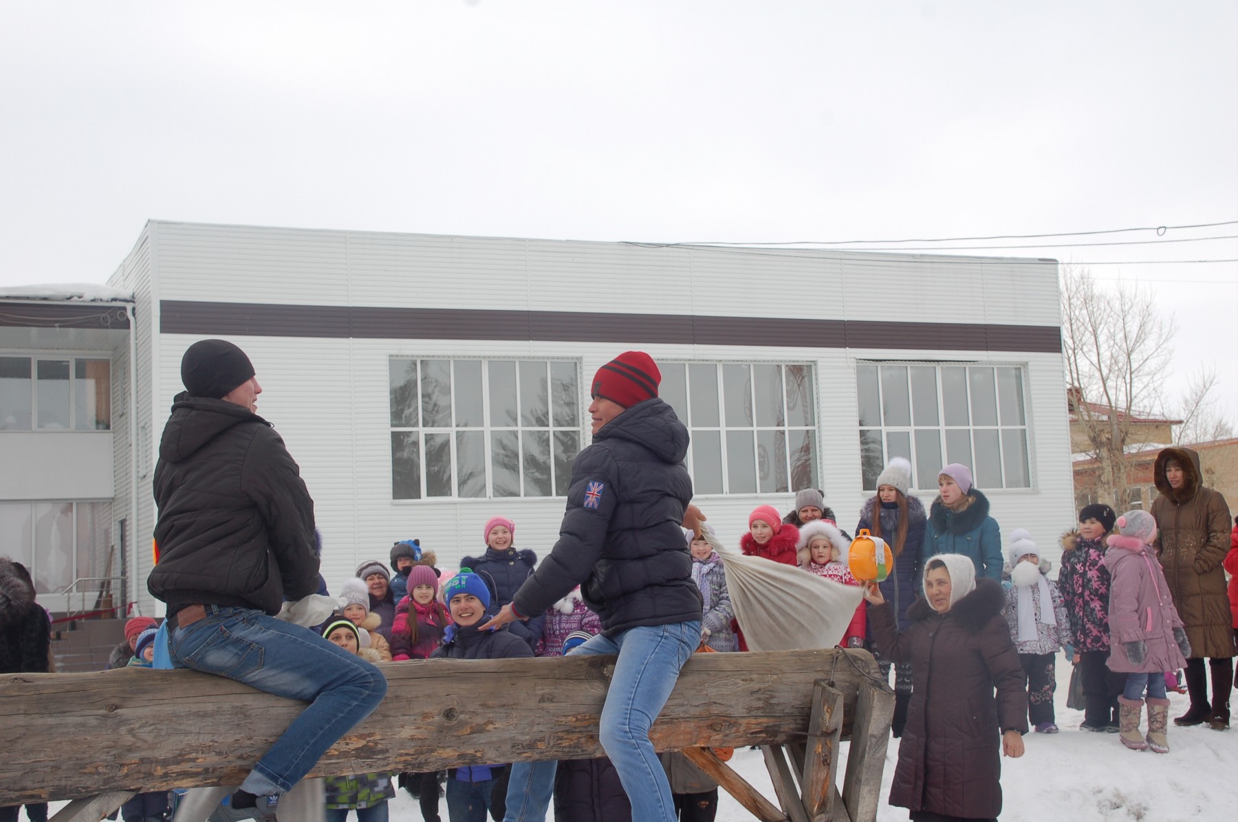 «Широкая Масленица» в Мирненской библиотеке